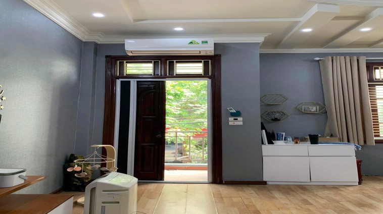 Cho thuê nhà ngõ kinh doanh Spa, Cà Phê Nguyễn Chí Thanh - Đống Đa - 50m - 4 tầng - 25 triệu